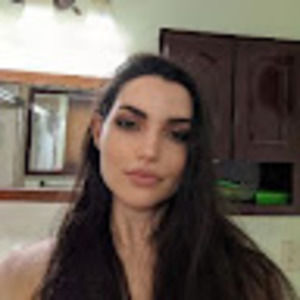 Meet your Posher, Ariel